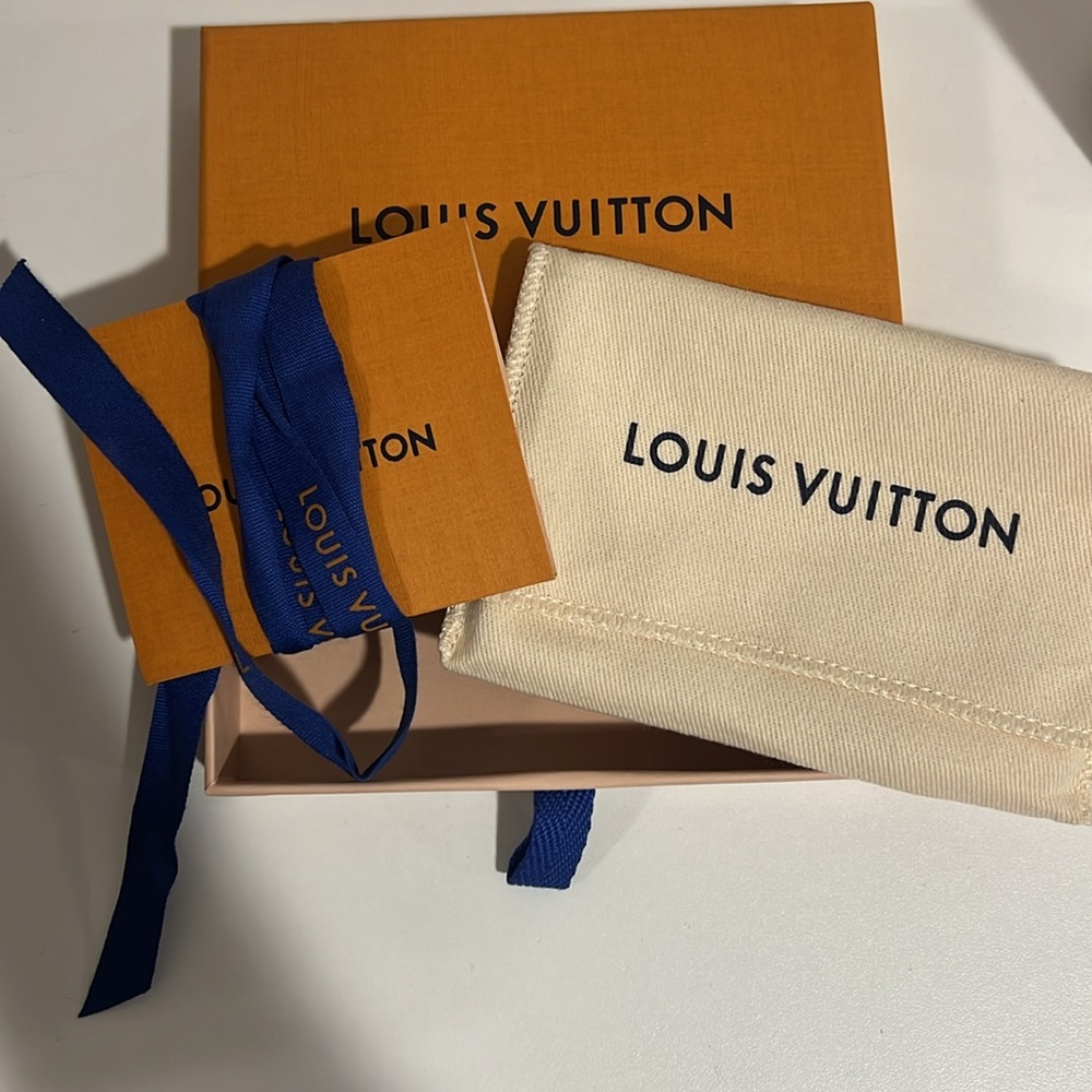 Louis Vuitton men’s wallet - Picture 4 of 4